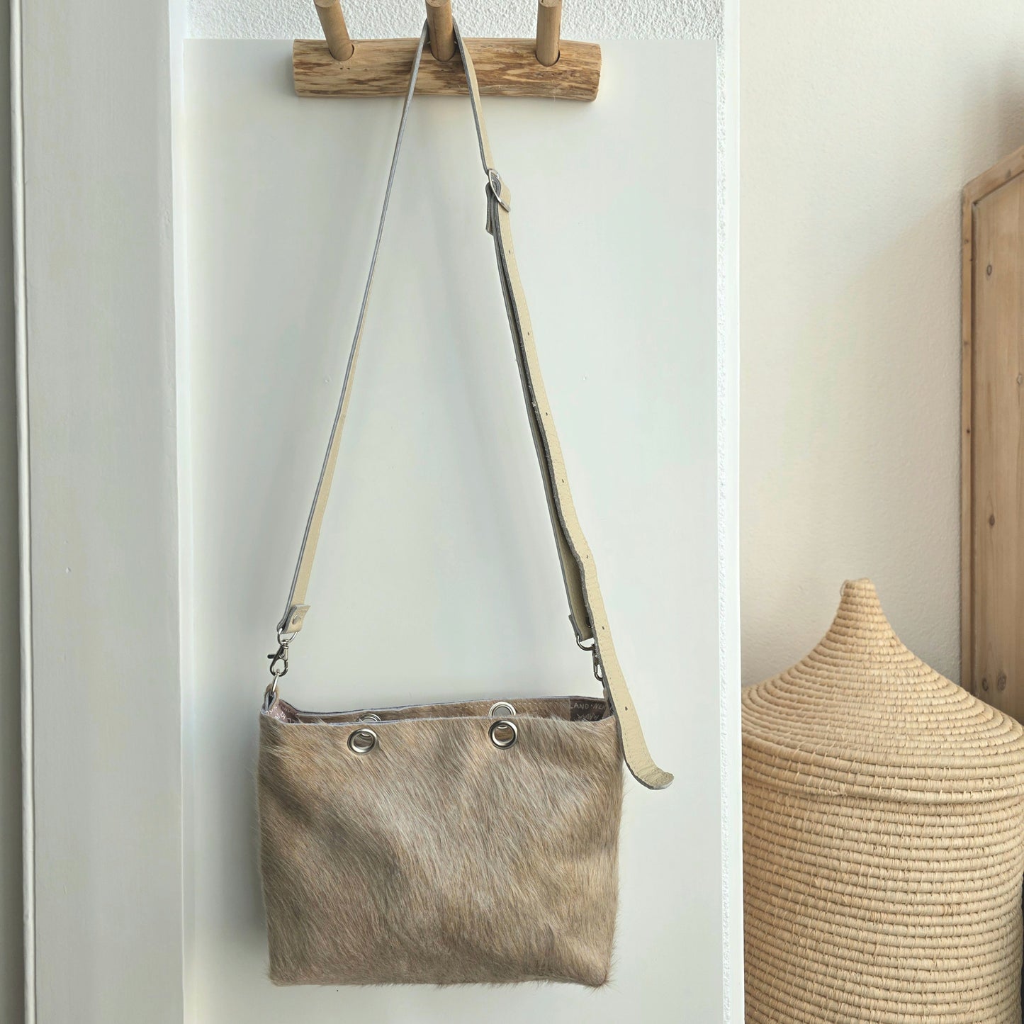 Tas Kim